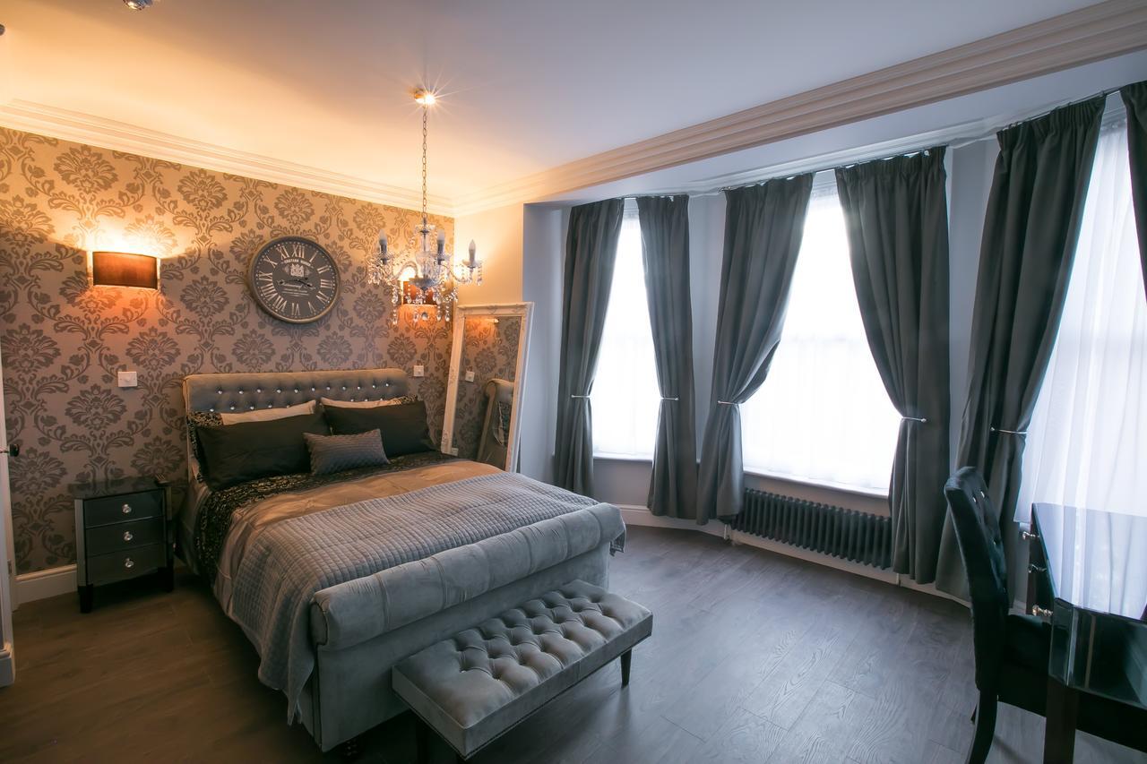 Apartments At Number 10 The Abbey NWI Extérieur photo