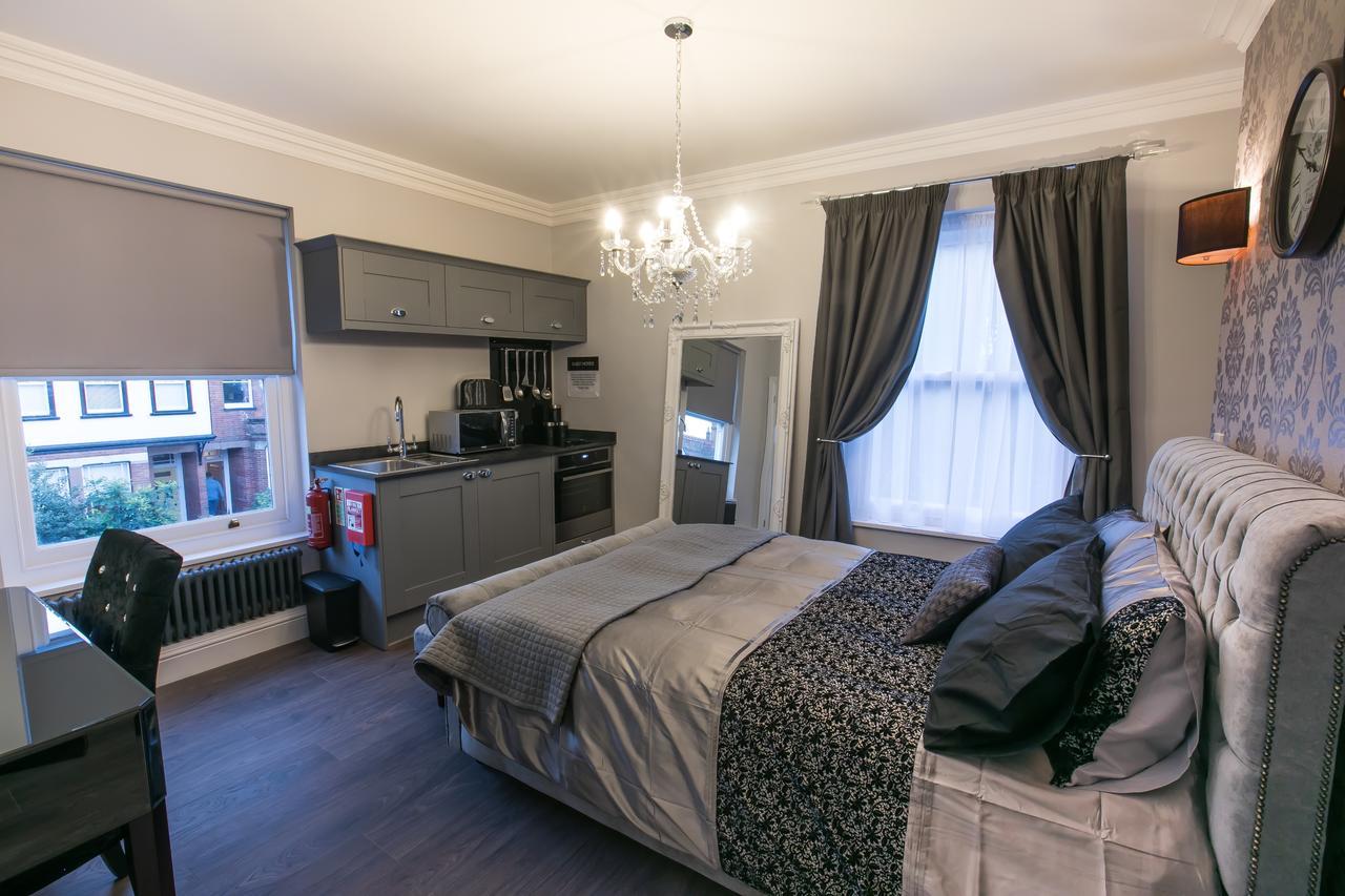Apartments At Number 10 The Abbey NWI Extérieur photo