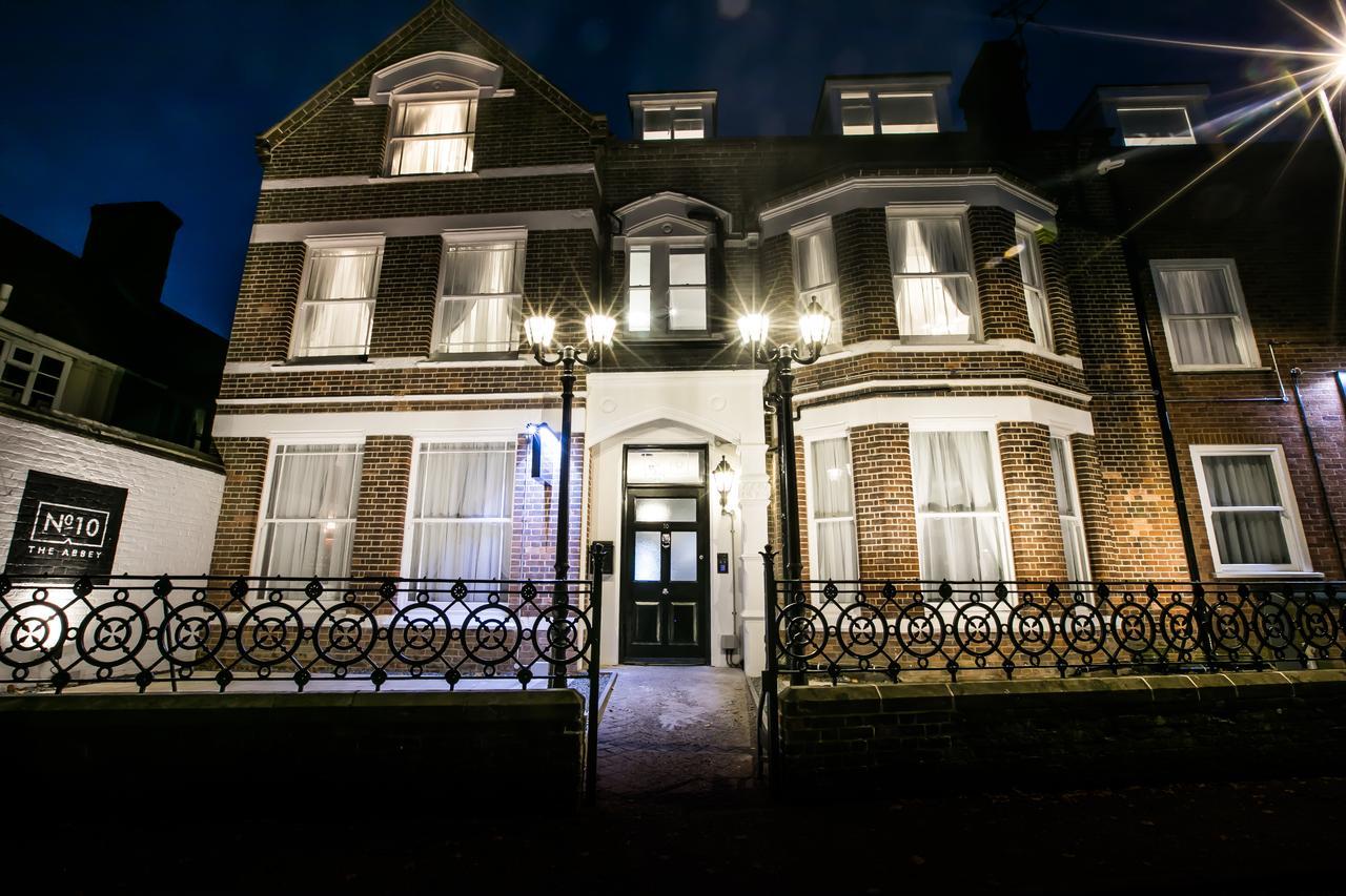 Apartments At Number 10 The Abbey NWI Extérieur photo