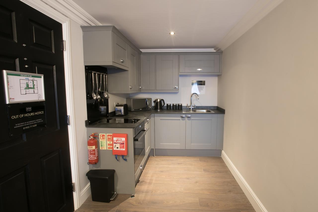 Apartments At Number 10 The Abbey NWI Extérieur photo